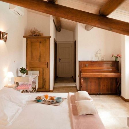 Bed and Breakfast Provence Dodo Villeneuve  Exterior foto