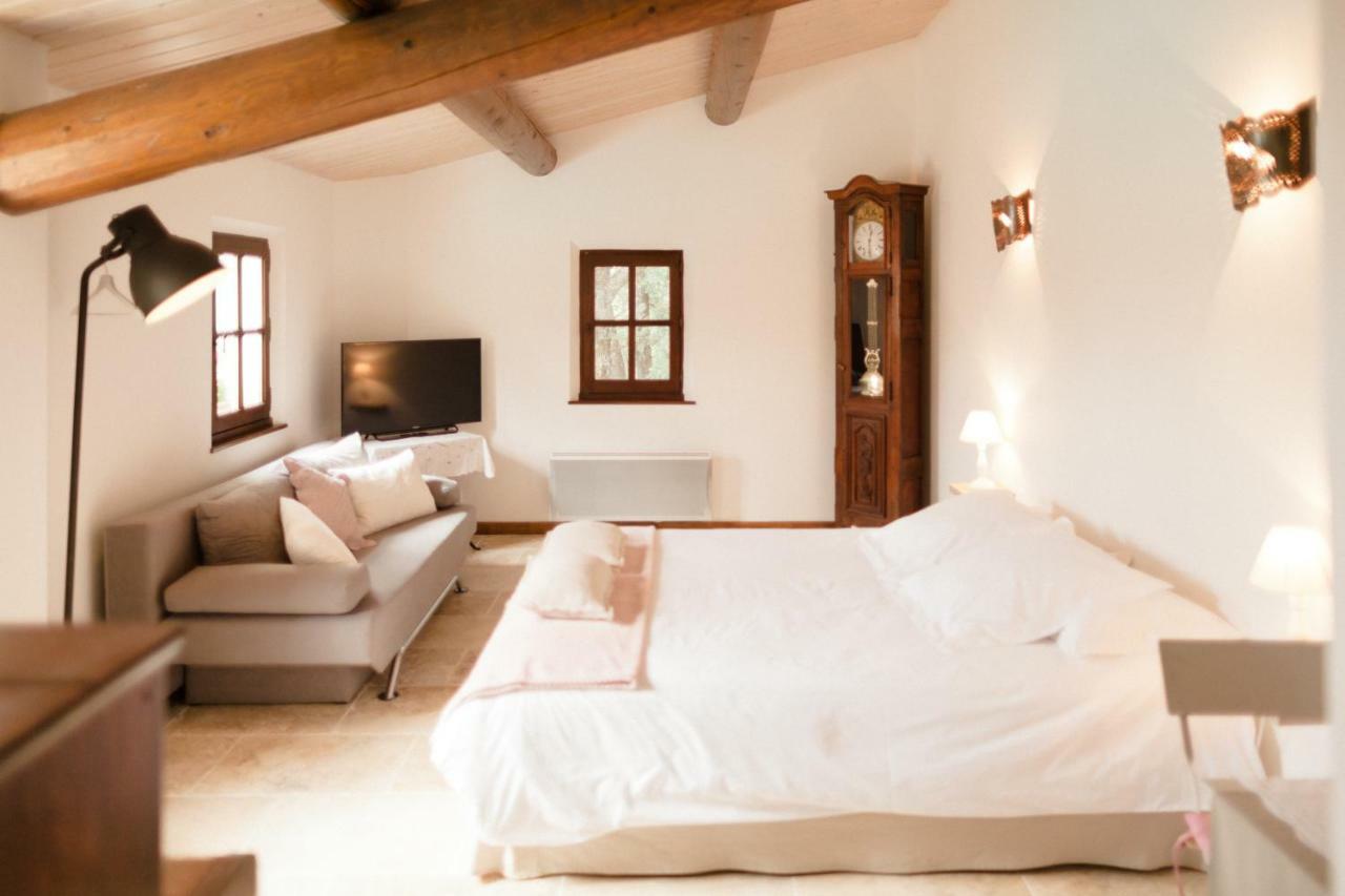 Bed and Breakfast Provence Dodo Villeneuve  Exterior foto