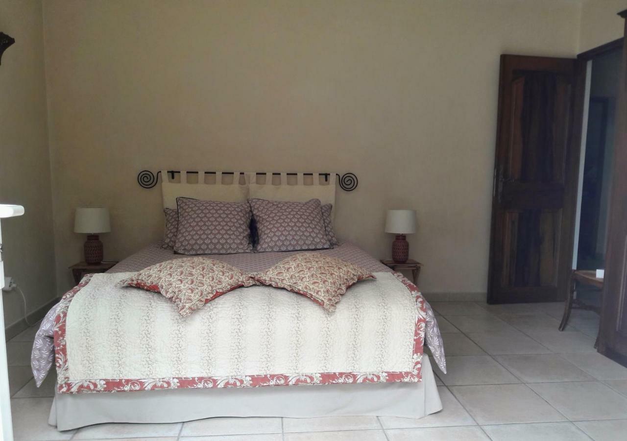 Bed and Breakfast Provence Dodo Villeneuve  Exterior foto