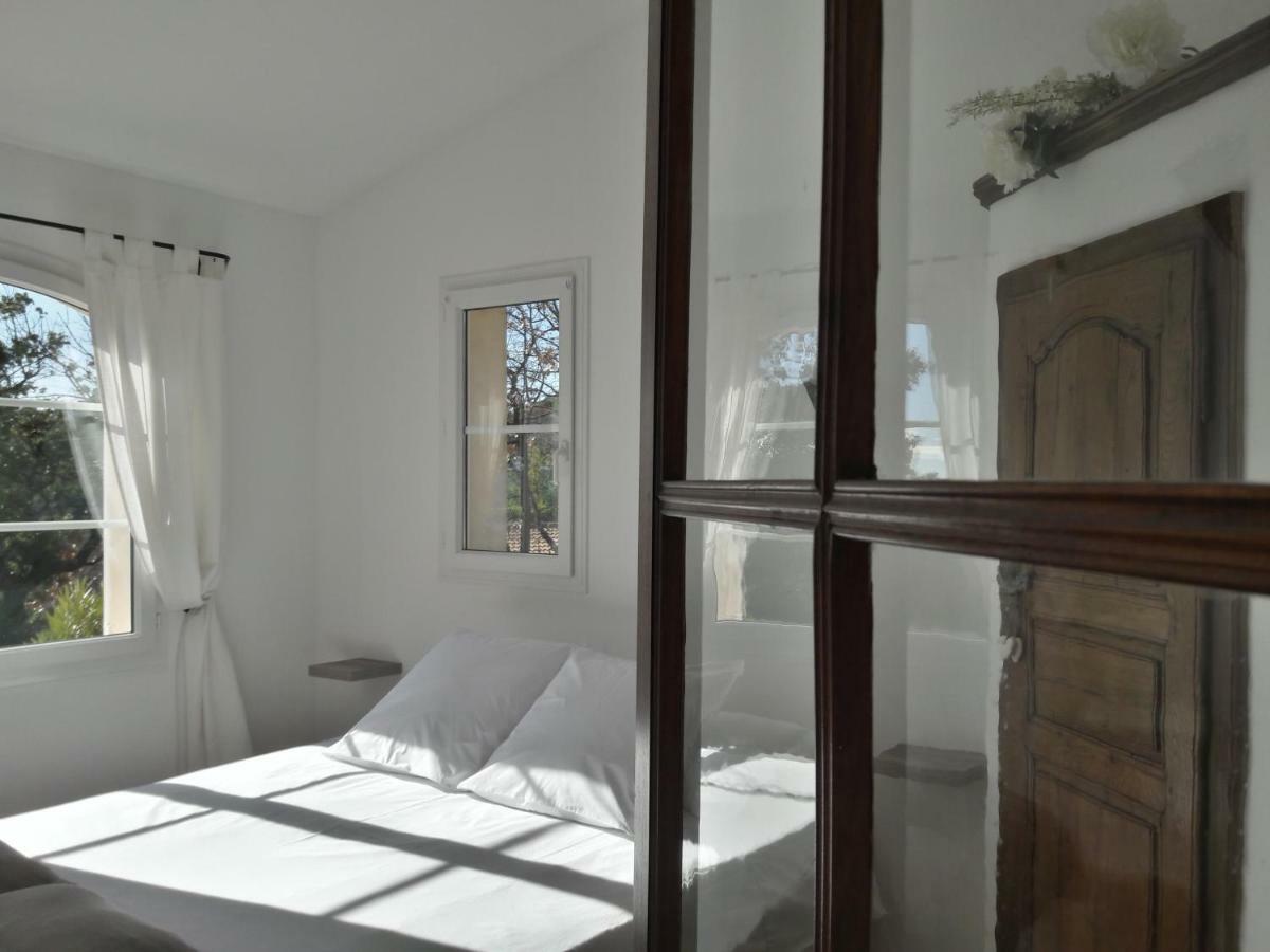 Bed and Breakfast Provence Dodo Villeneuve  Exterior foto